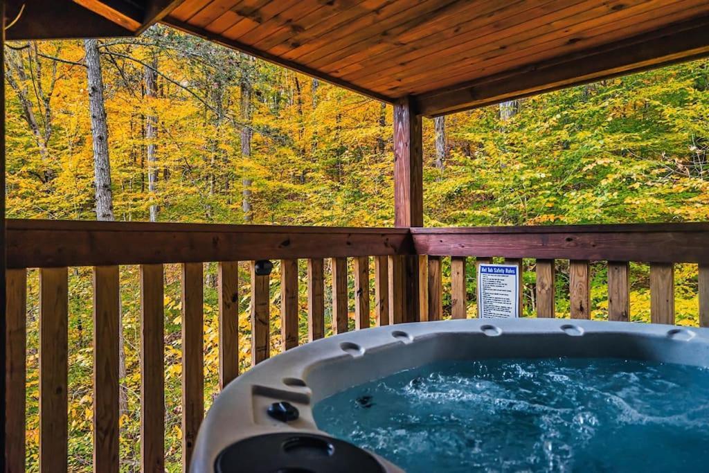 Mama Bear'S Retreat Villa Sevierville Eksteriør bilde